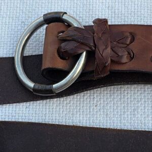 Ruehl No. 925 Vintage Leather Ring Belt